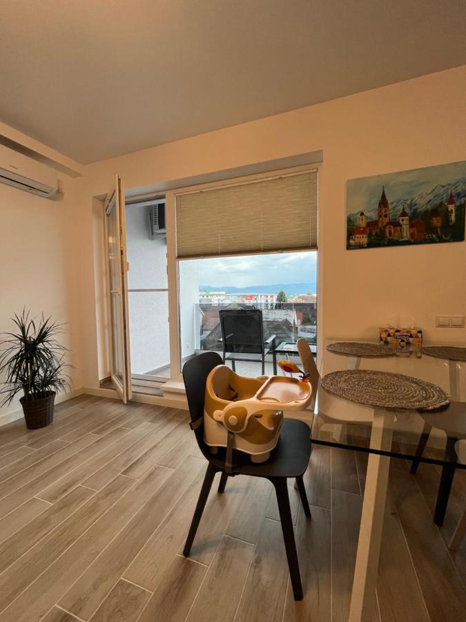 Azzurro Apartment Sibiu Exterior photo