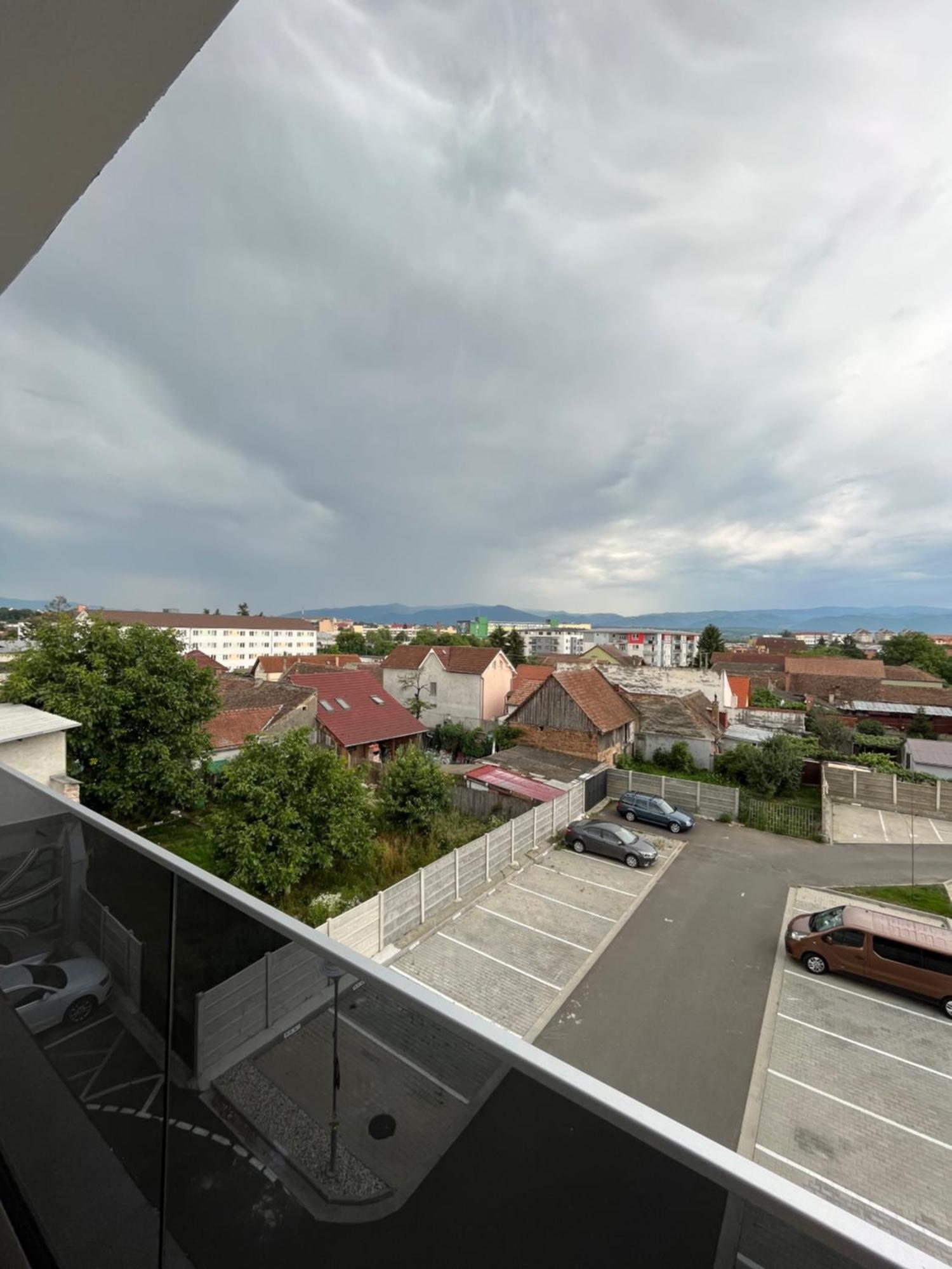 Azzurro Apartment Sibiu Exterior photo